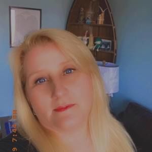 Meet your Posher, Pamela